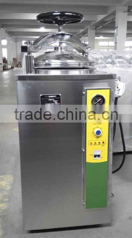 Floor standing steam autoclave with hand wheel quick open door