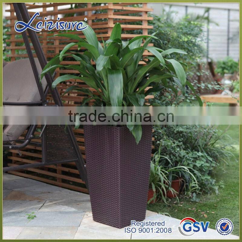 Silver Top quality cup shaped PP selfwatering computer hanging plastic flowerpot BZ01