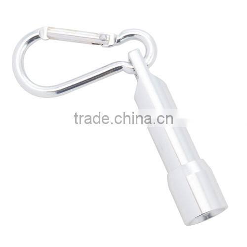 Aluminum led torch with carabiner