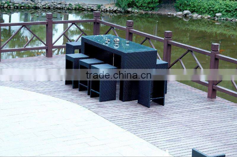 modern dining room furniture