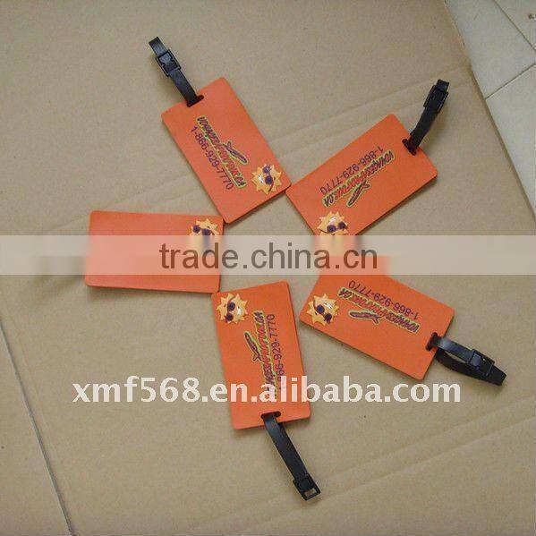 customized soft PVC luggage tags