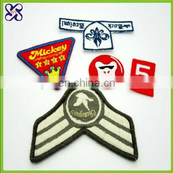 Hot sale embroidery patches/ Cartoon embroidery patches adhensive