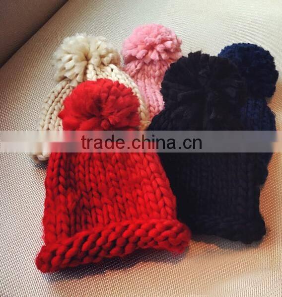 Hot Selling Handmade Knitting Pom Pom Style Ladies Fashion Hats