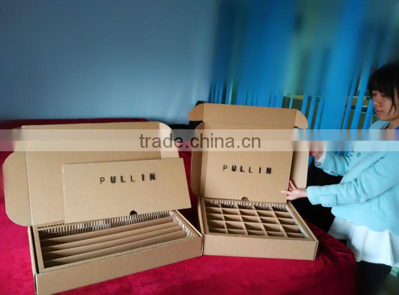 Honeycomb paper packaging box for socks and pants