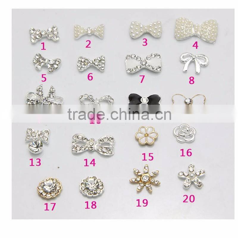 3D Nail Art DIY Decoration Black & White Color Bow Flower &Snowflake Pattern Nail Rhinestone Stickers For Manicure Tools
