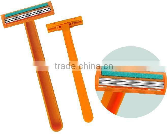 Triple blades disposable razor for shaving