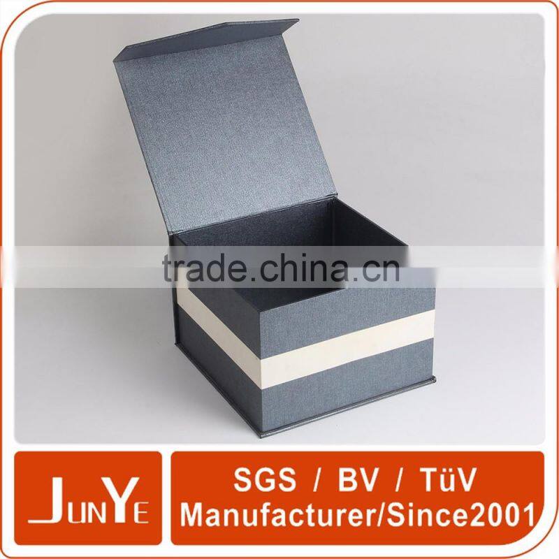 square paper luxury gift box magnet closure