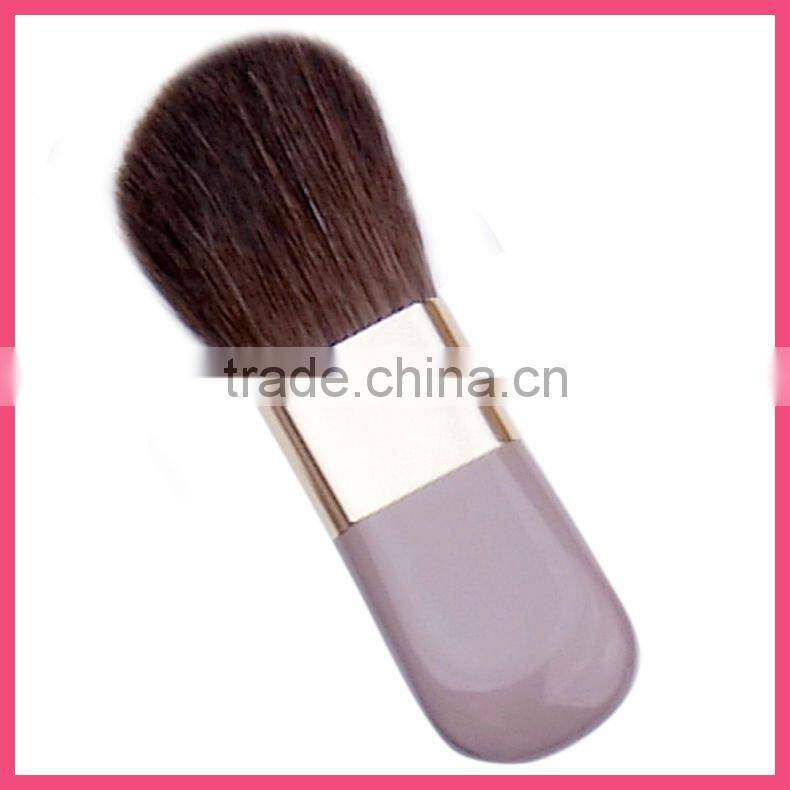 mini blush brush