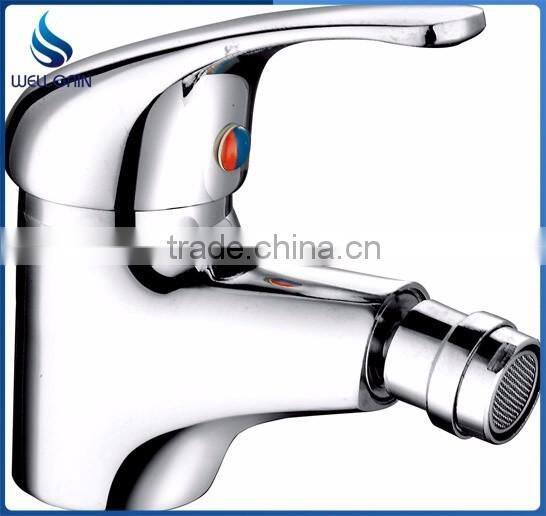 Classic lavatory single zinc handle brass body basin faucet decked chrome plating wash basin mixer