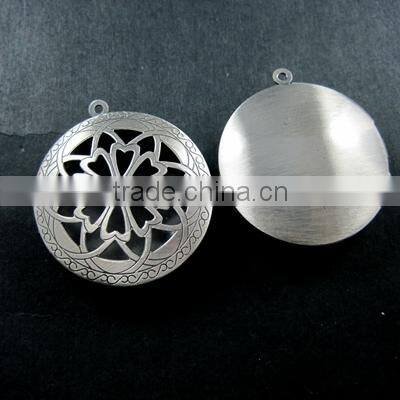33MM vintage style antiqued silver flower engraved filigree round photo locket pendants DIY supplies 1113019