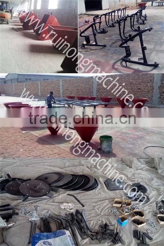 1000L Organic fertilizer spreader with two discs