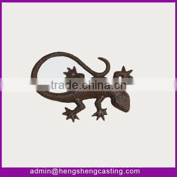 antique cast iron decoration Shoes scraper