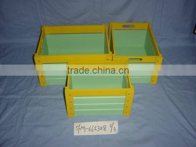 High quality wooden receive magazine basket