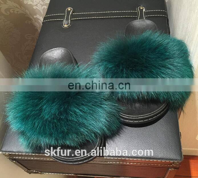 Factory supply stylish and soft real fox fur slide sandals for women