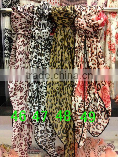 SQ023 muslim scarf embroidery scarf square scarf