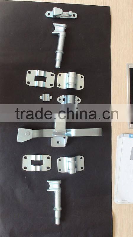 123211 Truck trailer container lock