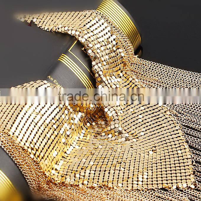 latest jewelry fashion Alloy gold charming chain tassel wholesale chunky statement necklace