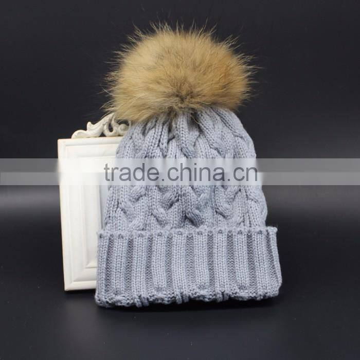 Hot Popular Real Raccon Fur Pompom Women Kintted Winter Wool Caps And Hats