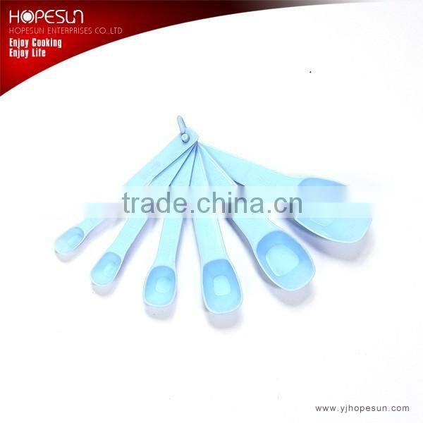 Colorful cheap plastic measuring spoon set