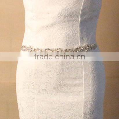 Delicate Shiny Leaf Bridal Veil Waist Chain