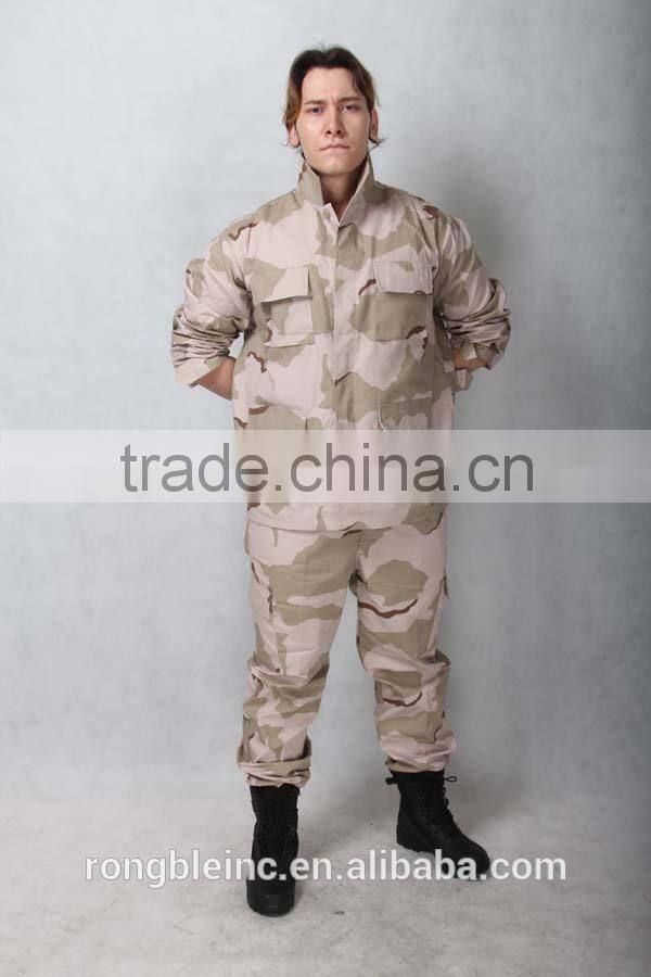 army green uniform military uniform