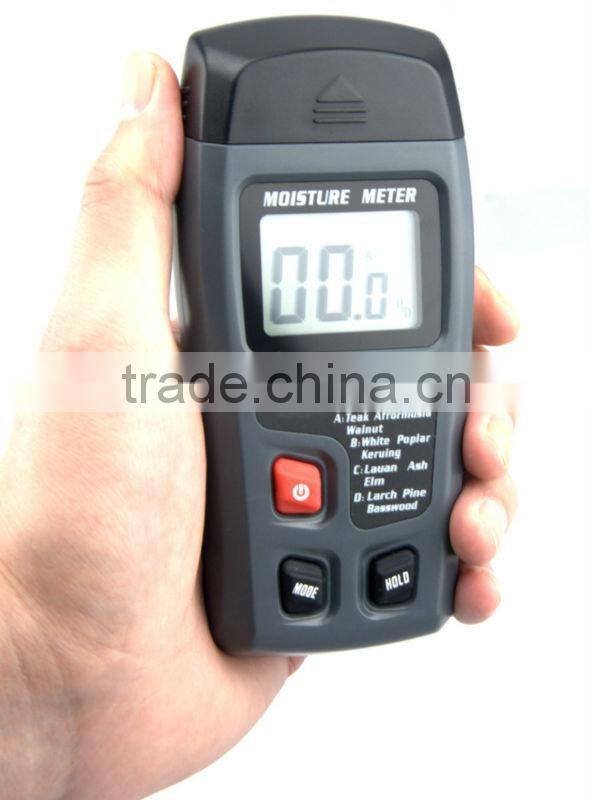 Digital wood moisture meter with 2 pin steel probe