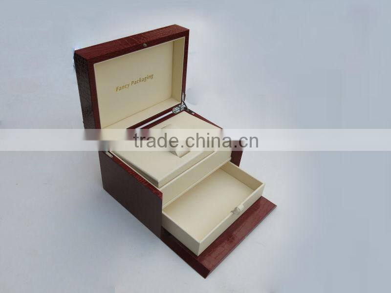 2015 Custom OEM Black Wooden Box For Watch Storage With Pillow