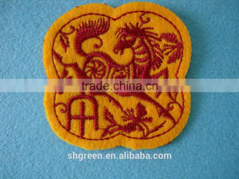 Cheap price baby shirt embroidery badge emblem