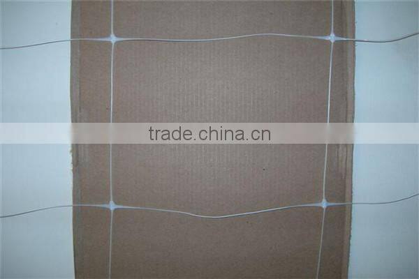 Plastic support net for flowers