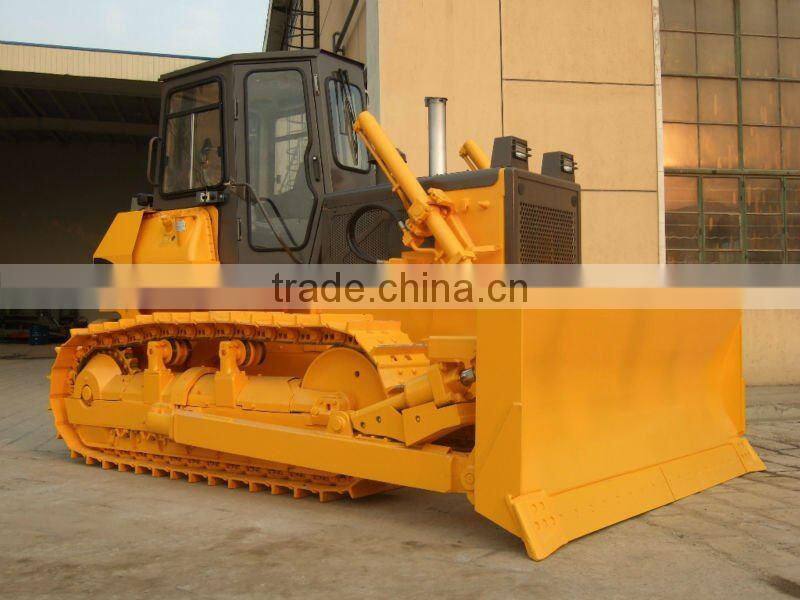 135 HP crawler bulldozer