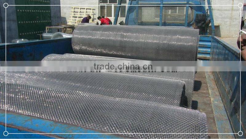 Hot dipped galvanized after welding 25m roll length square hole woven mesh Crimped Wire