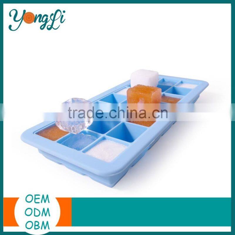 Newest Wholesale Eco-Friendly Maple Leaf Shape Ice Cube Tray