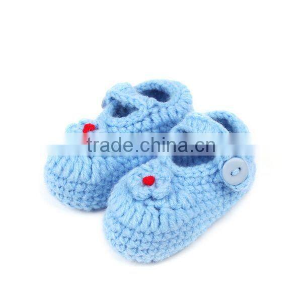 2015 New Design Floral Hand Made Crochet Shoes for Children