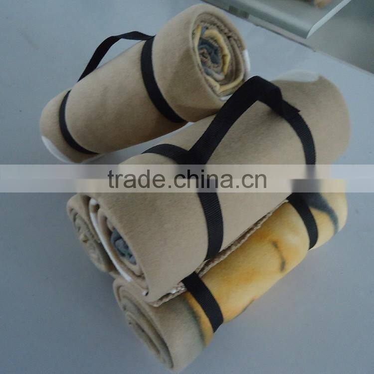 pp webbing handle attached portable polar fleece printed roll up blanket