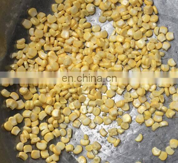 Automatic feeding fresh corn peeling sweet maize thresher machine