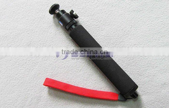 Classic Aluminum Monopod with 4 Twist Lock Leg Sections
