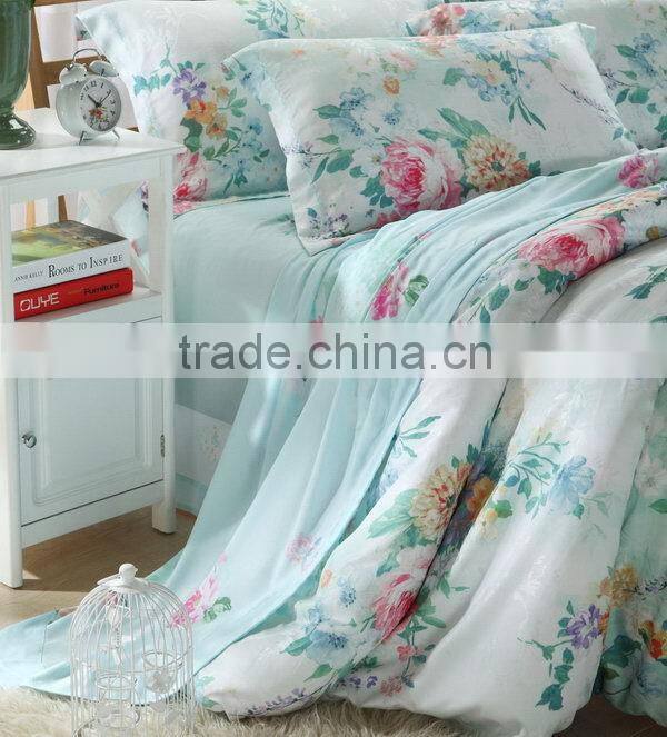 New hot selling lovely rabbit children bed sheet set