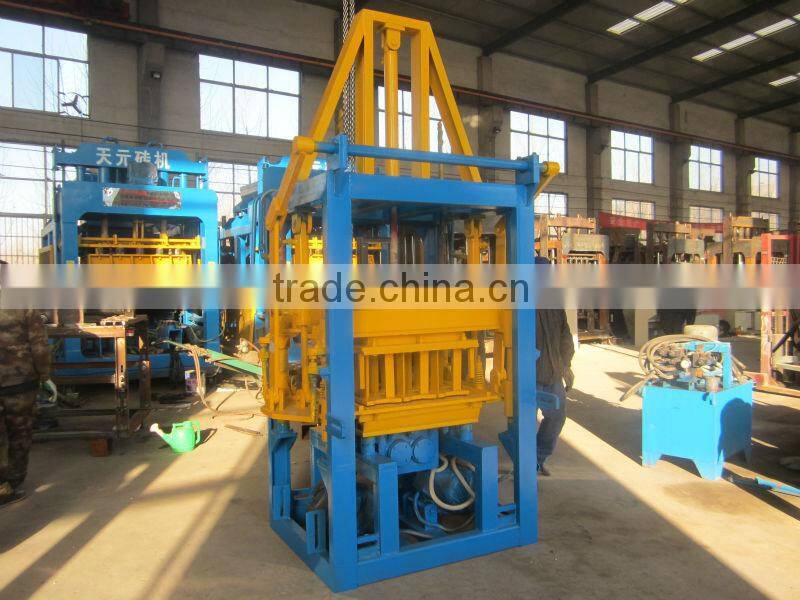 semi cement concrete bricks blocks pavers molding machine QT3-20