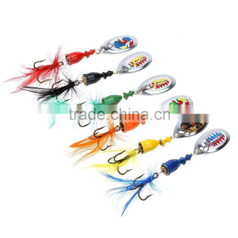 6Pcs 7cm 4g Hard Fishing Lures Spoon Noise Sequin Paillette Baits with Feather Treble Hook Set Tackle