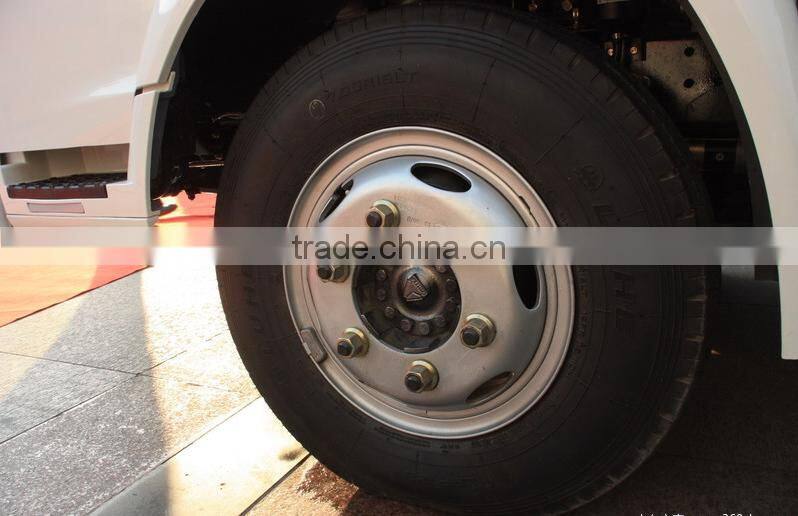 quality 95hp meat hook refrigerator truck discount