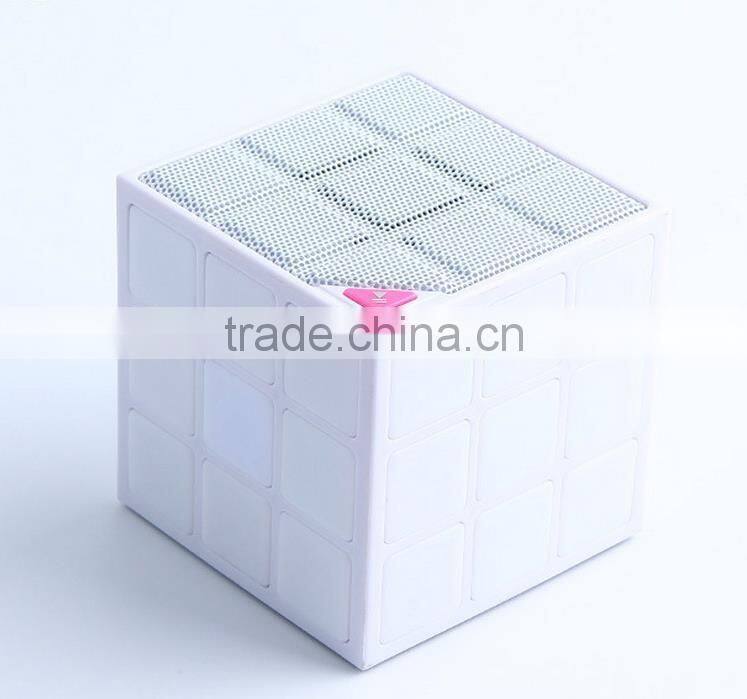 Hot new products for 2016 cute shape portable speaker ,h0ttv music cube speaker for sale