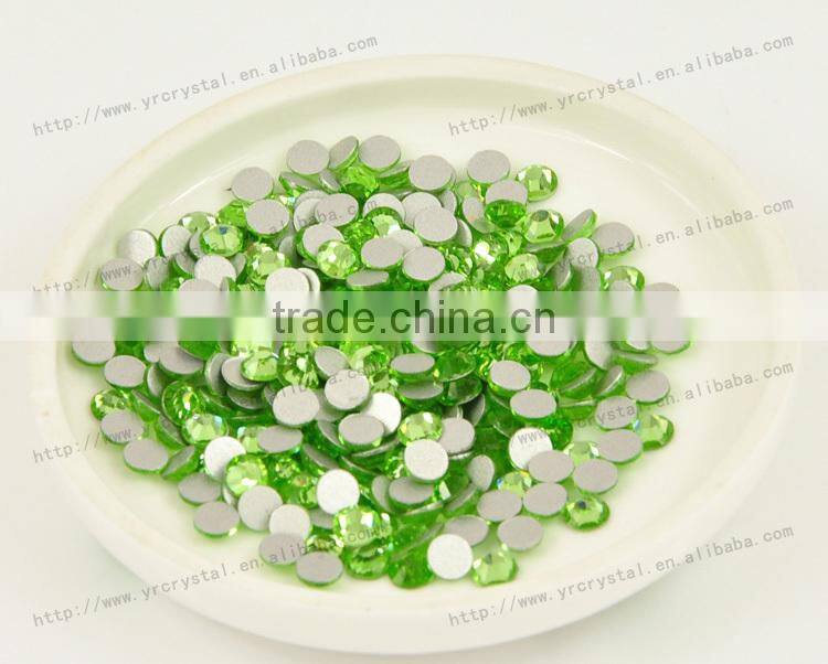 Round shape peridot color silver base crystal rhinestones flat back glass bead