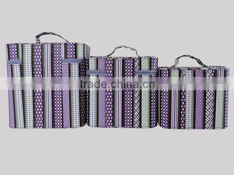 Portable hanging cosmetic bag, different sizes are available