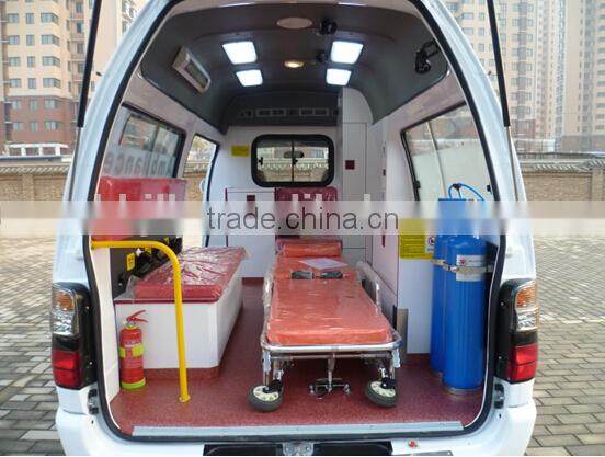 Golden Dragon Ambulance XML5035XJH28 (RHD, Diesel engine)