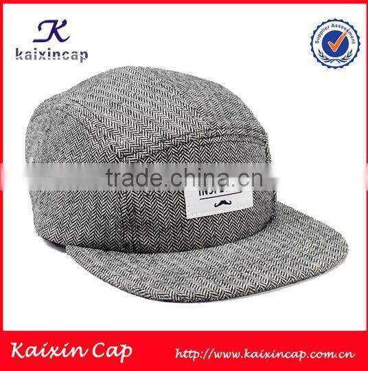 custom-made herringbone 5 panels cap with woven label patch logo