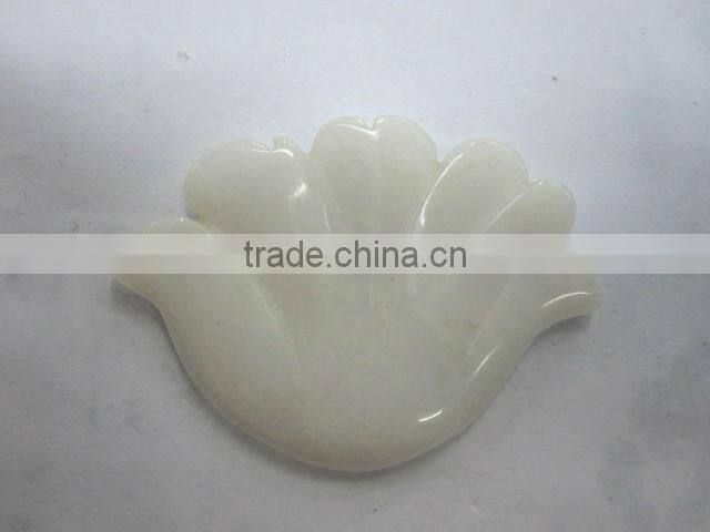 Crystal carved trumpet flower