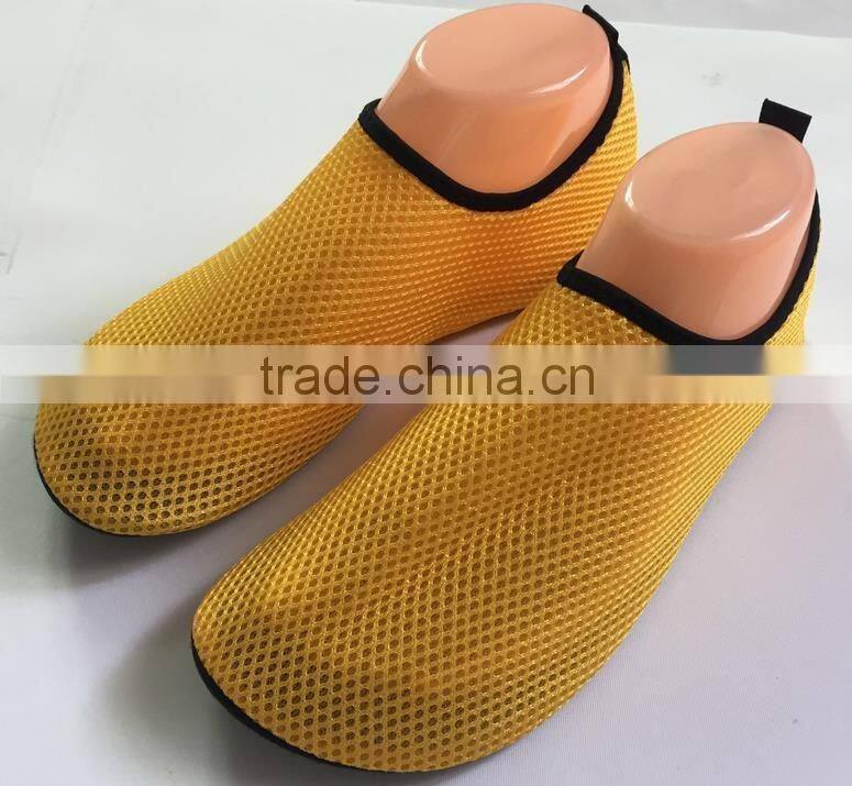 mesh breathable shoe