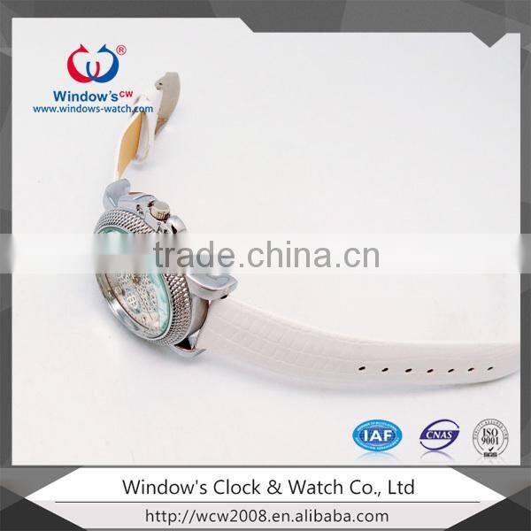 Pair lover watches with sapphire glass