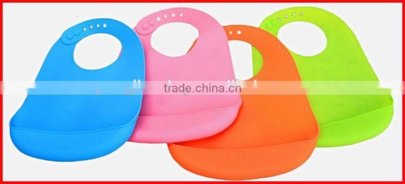 Silicone material and bib type hairdressers apron