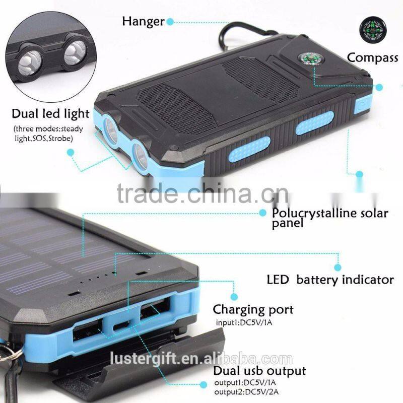 2016 Trending Products 10000mAh Lithium Polymer Battery IP67 Waterproof Solar Power Bank With Flashlight Compass for Outdoor